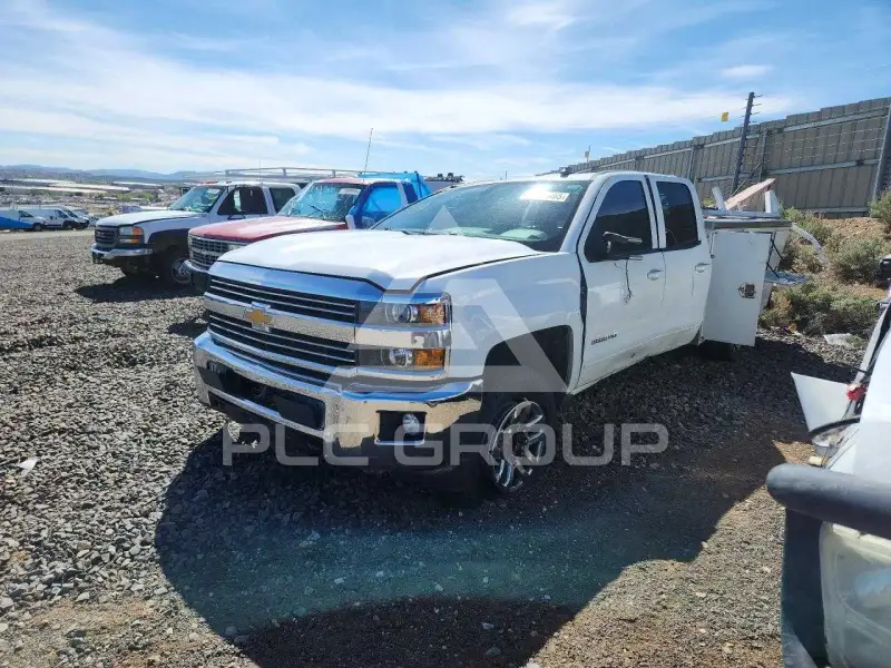 2018 Chevrolet Silverado фото