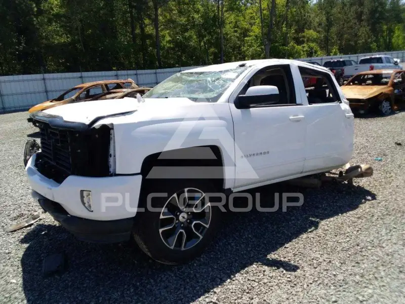 2018 Chevrolet Silverado фото