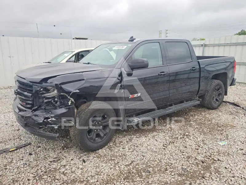 2018 Chevrolet Silverado photo