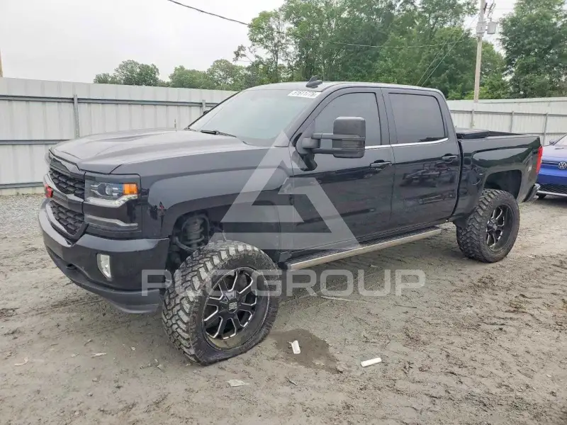 2018 Chevrolet Silverado фото