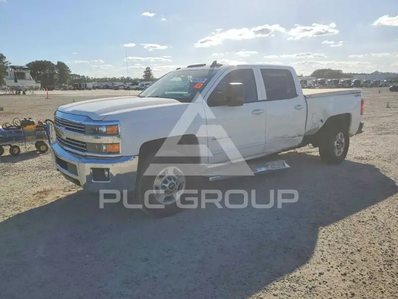 2018 Chevrolet Silverado фото