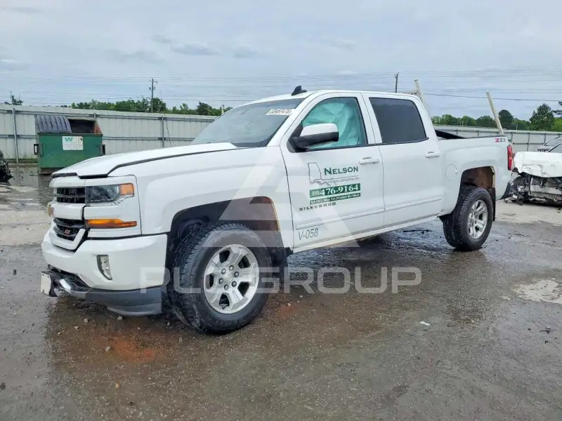 2018 Chevrolet Silverado фото