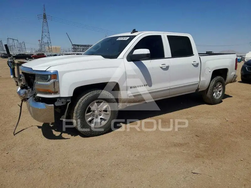 2018 Chevrolet Silverado photo