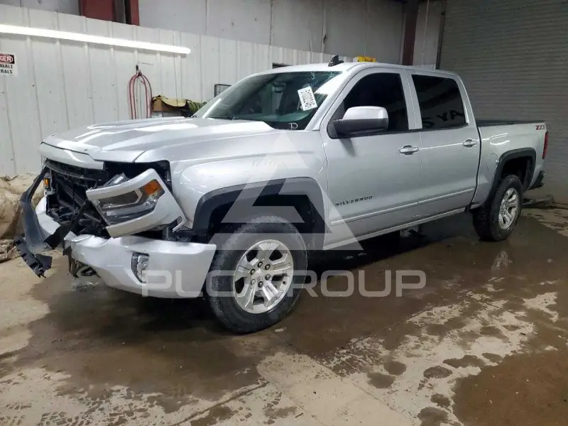2018 Chevrolet Silverado фото