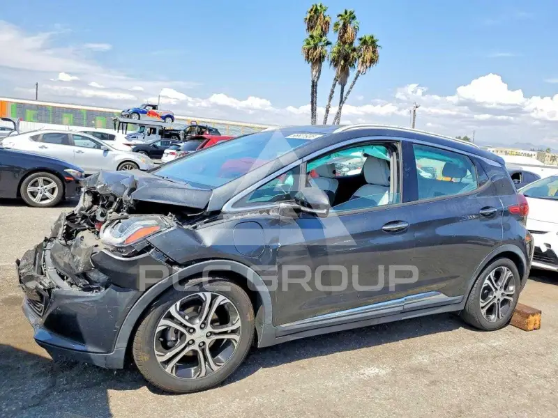 2018 Chevrolet Bolt photo