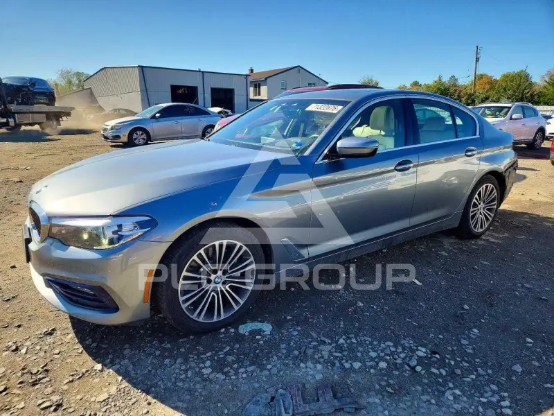 2018 BMW 530 photo