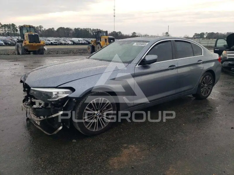 2018 BMW 530 фото