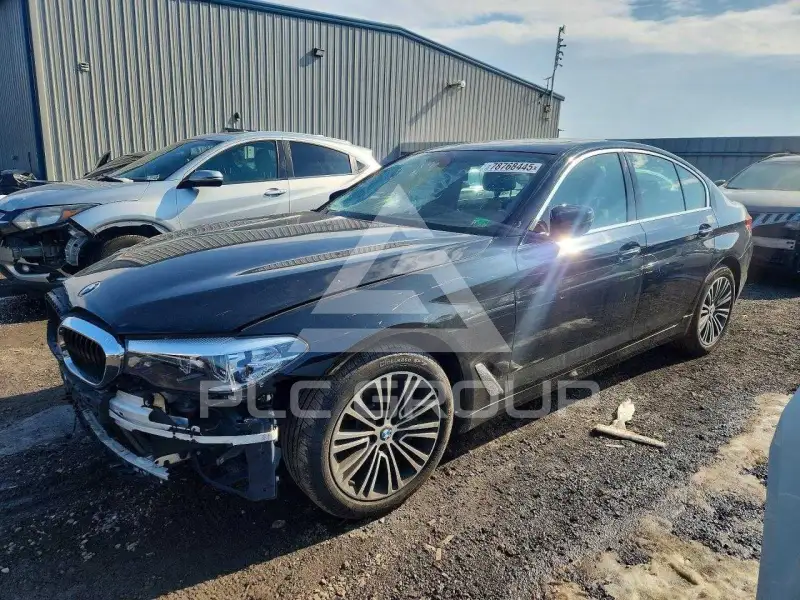 2018 BMW 530 фото