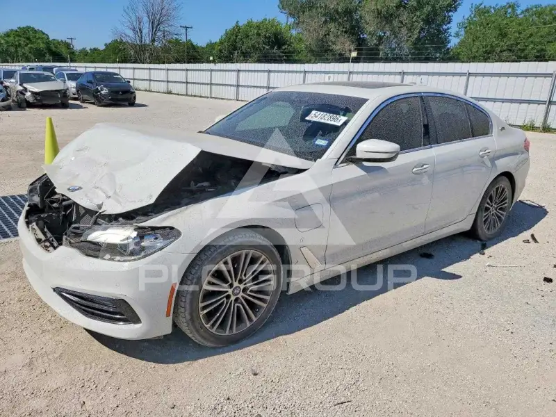 2018 BMW 530 фото