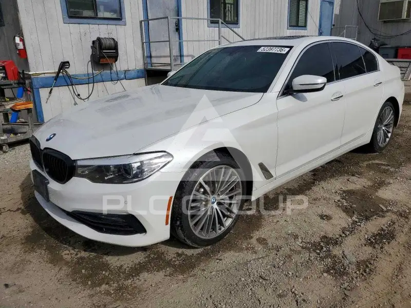 2018 BMW 530 фото