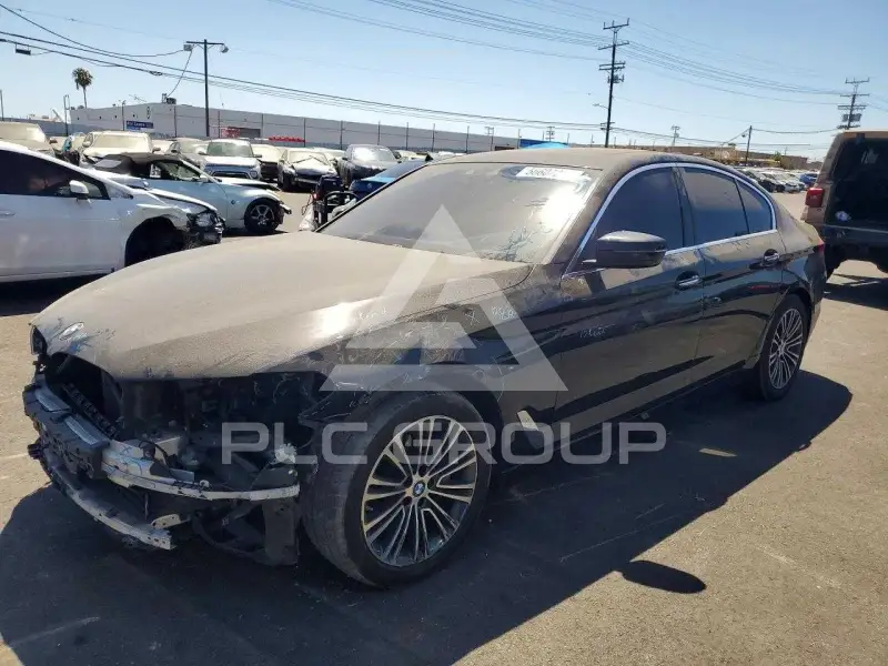 2018 BMW 530 photo