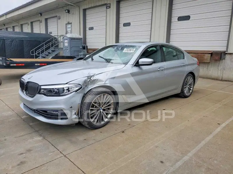 2018 BMW 530 фото