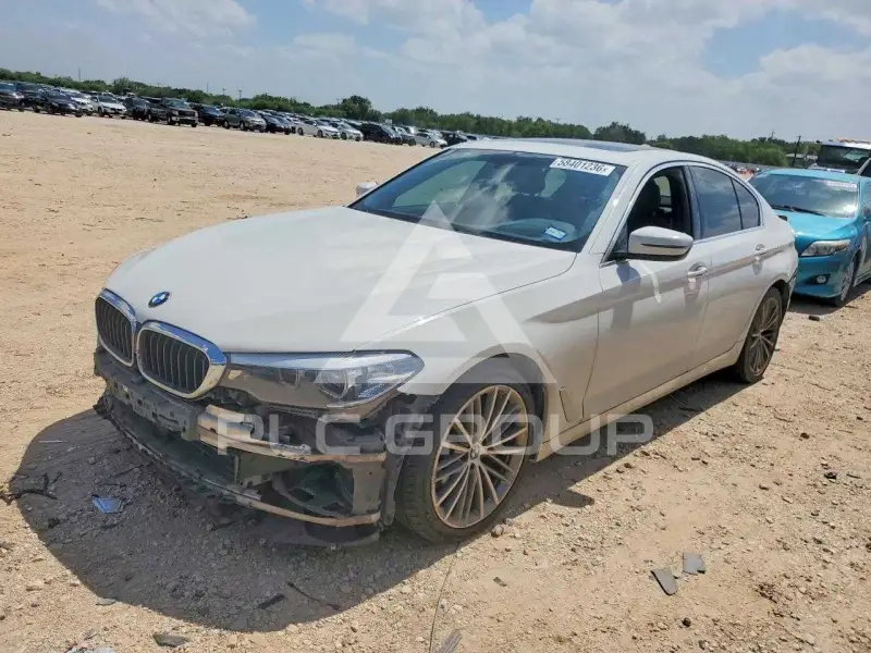 2018 BMW 530 photo
