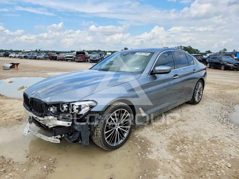 2018 BMW 530 фото