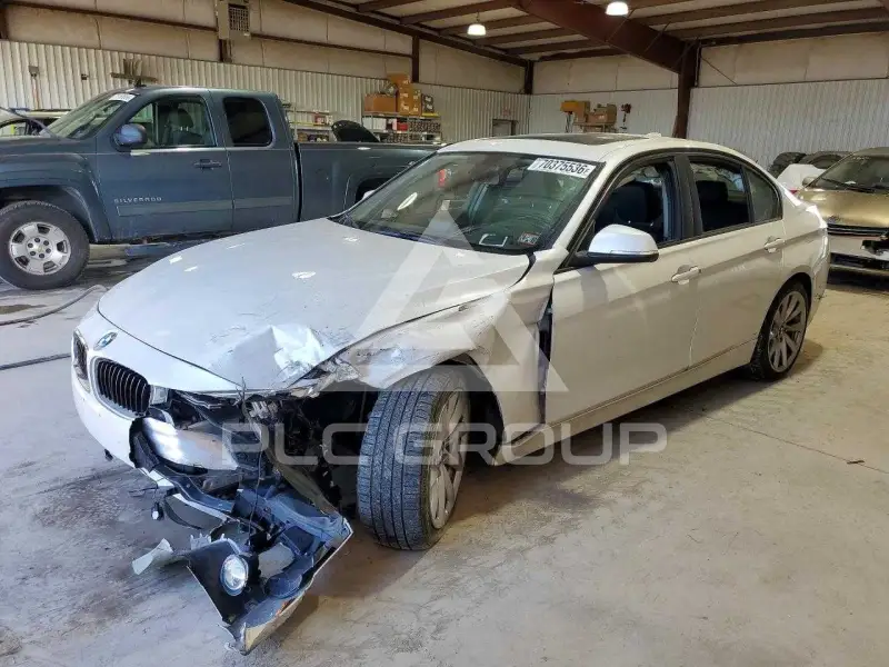 2018 BMW 320 photo