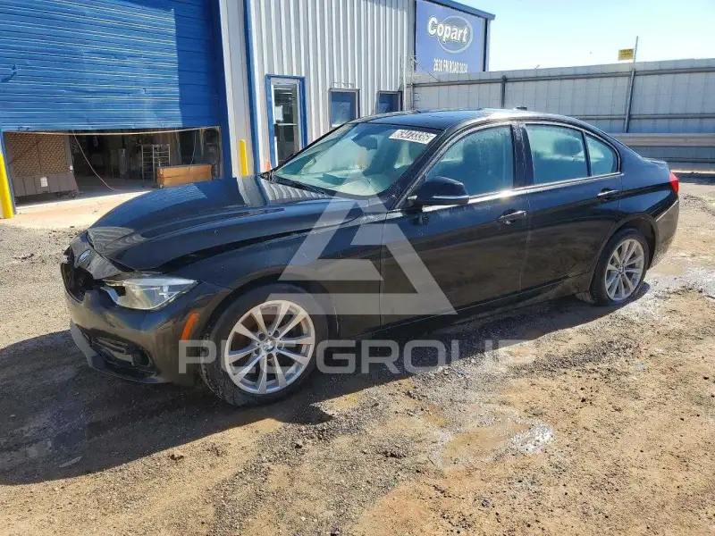 2018 BMW 320 photo