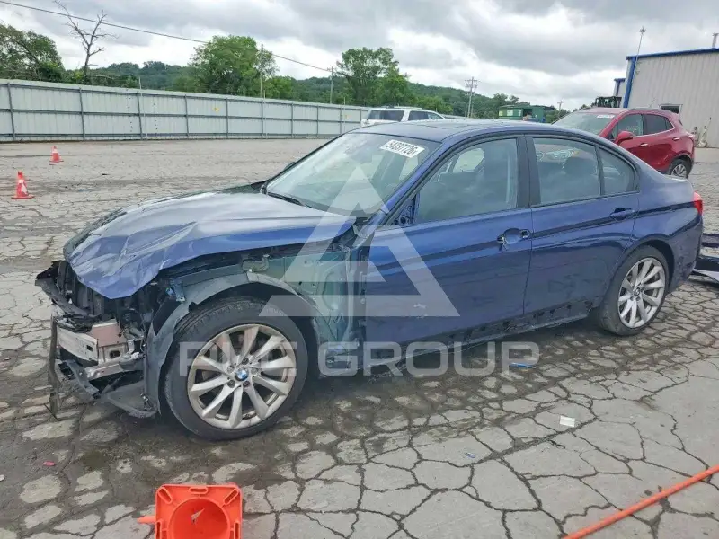 2018 BMW 320 photo
