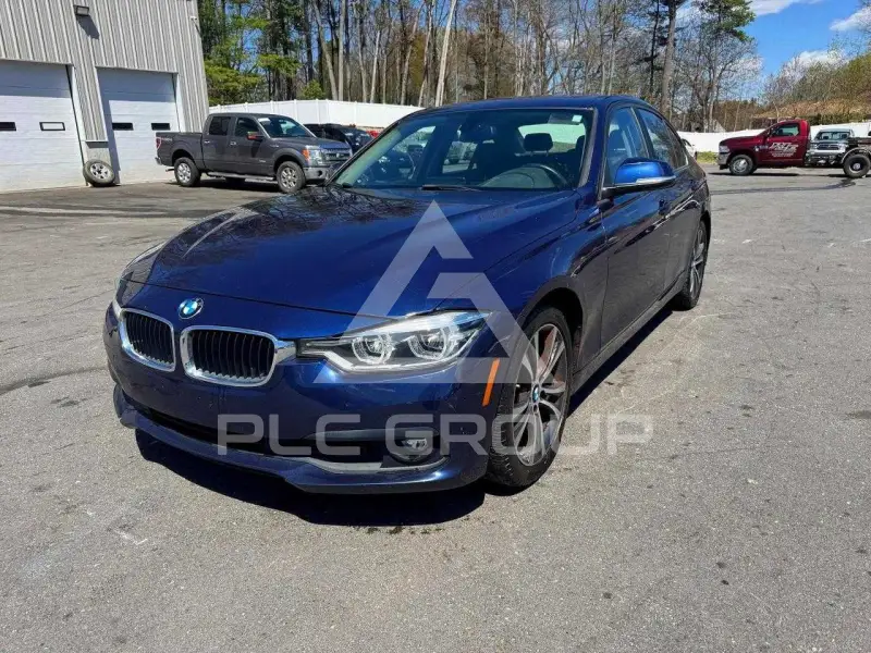 2018 BMW 320 photo