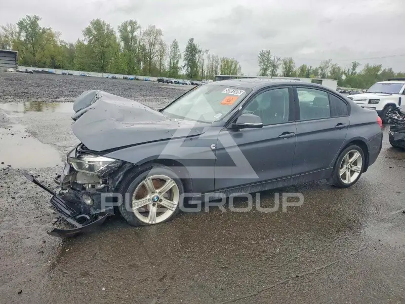 2018 BMW 320 photo
