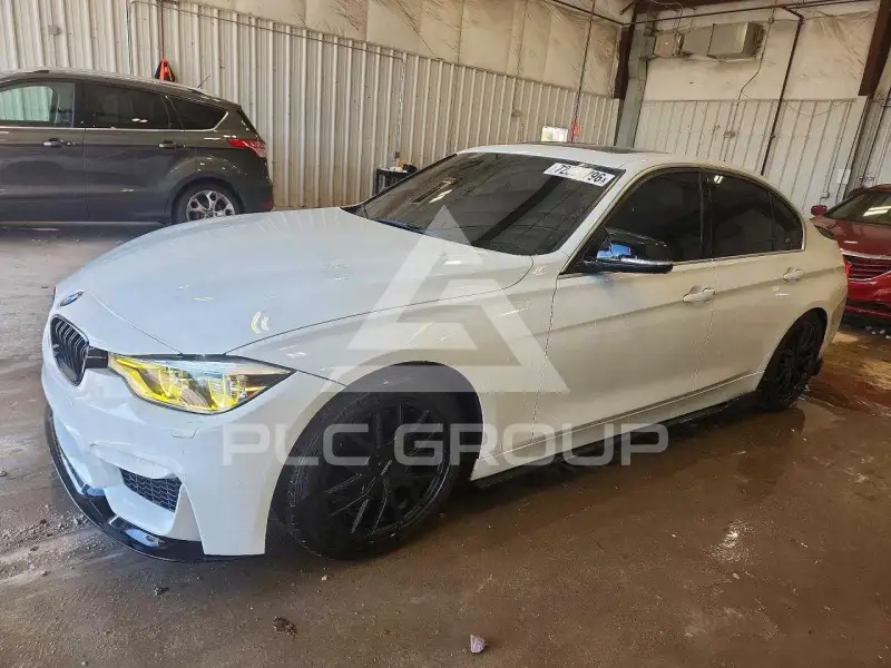 2018 BMW 330 photo