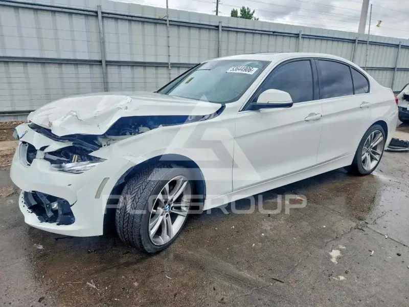 2018 BMW 330 фото