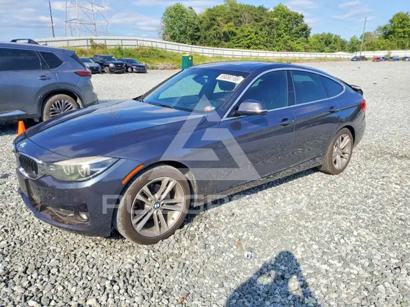 2018 BMW 330 фото