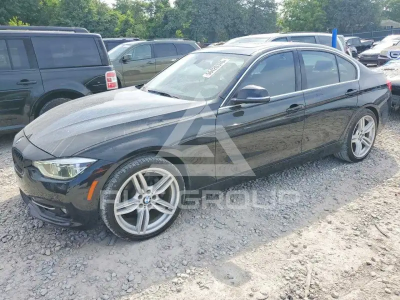 2018 BMW 330 photo