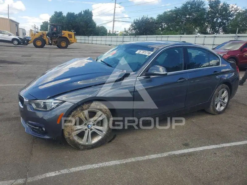 2018 BMW 330 фото