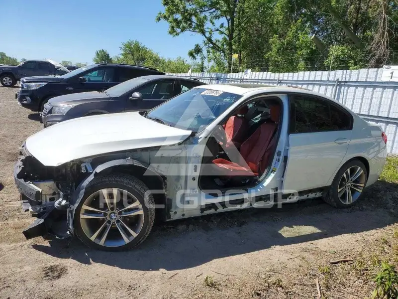 2018 BMW 330 photo