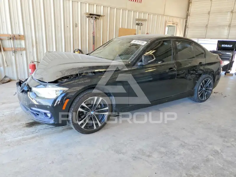 2018 BMW 330 photo