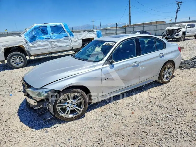 2018 BMW 330 фото