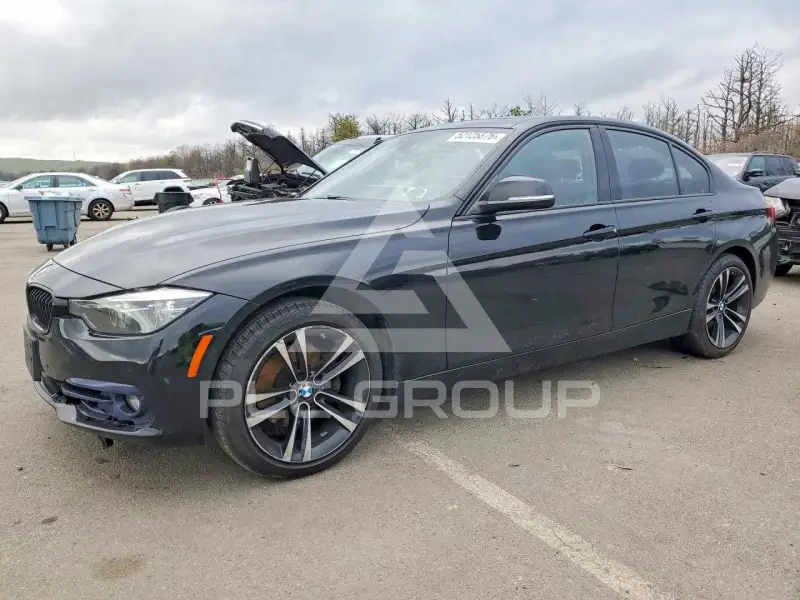 2018 BMW 330 photo