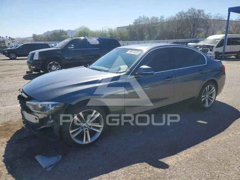 2018 BMW 330 photo
