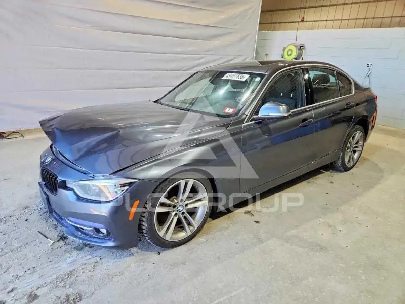 2018 BMW 330 photo