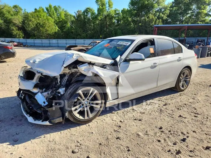 2018 BMW 330 фото