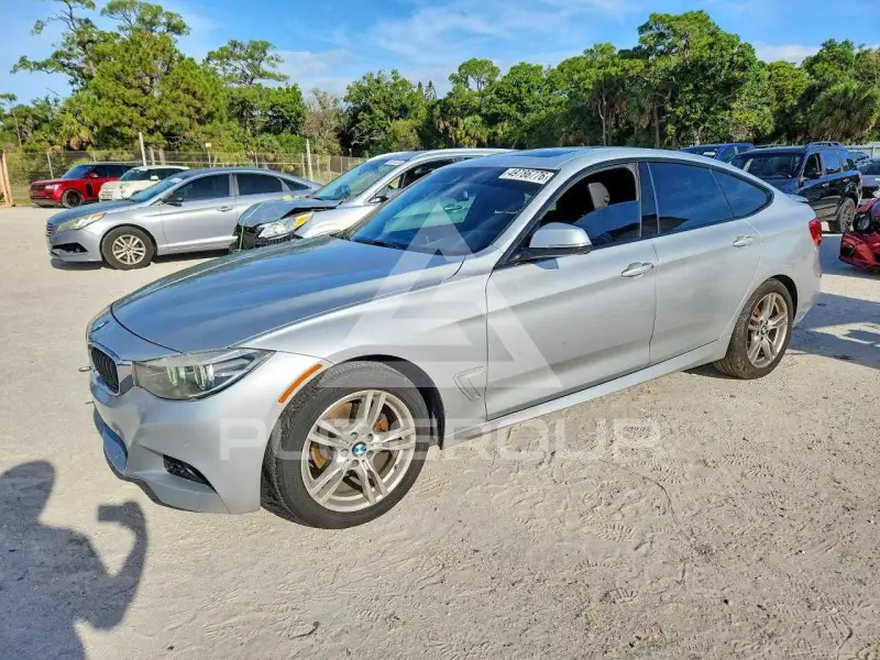 2018 BMW 330 фото