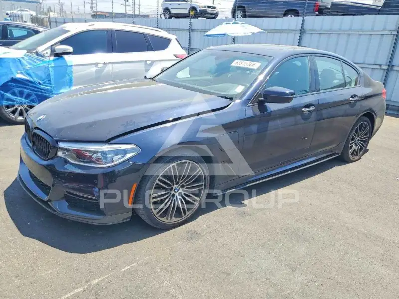2018 BMW 530 photo