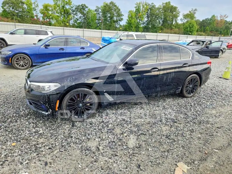 2018 BMW 530 фото