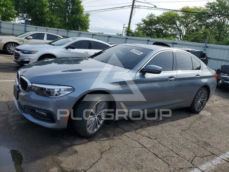 2018 BMW 530 фото