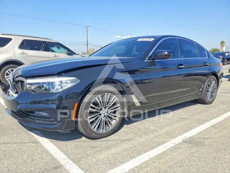 2018 BMW 530 photo
