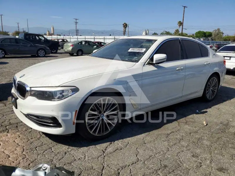 2018 BMW 530 фото