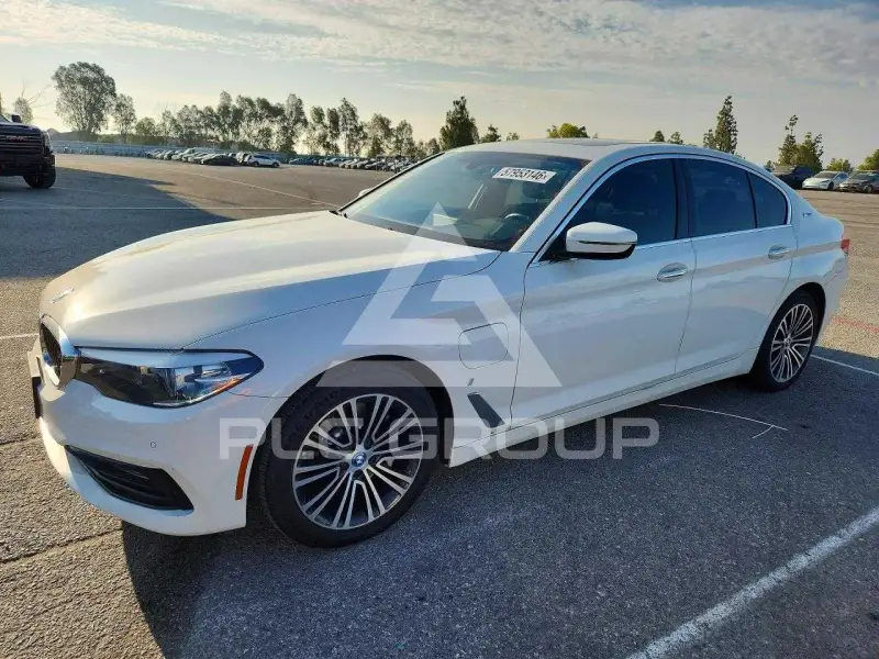 2018 BMW 530 фото