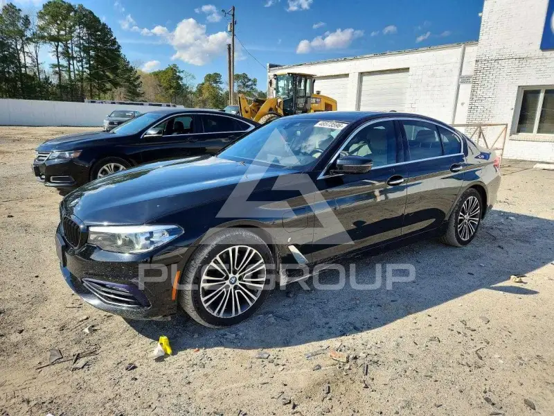 2018 BMW 530 фото