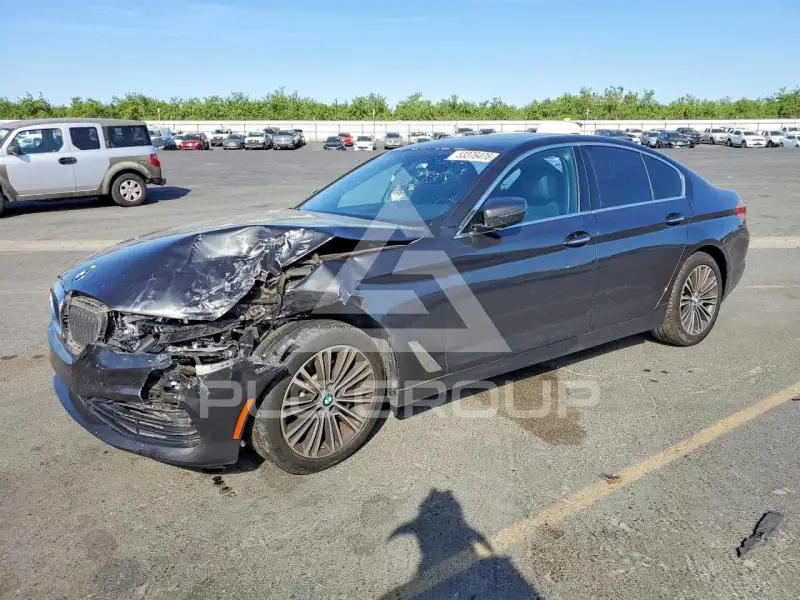 2018 BMW 540 фото