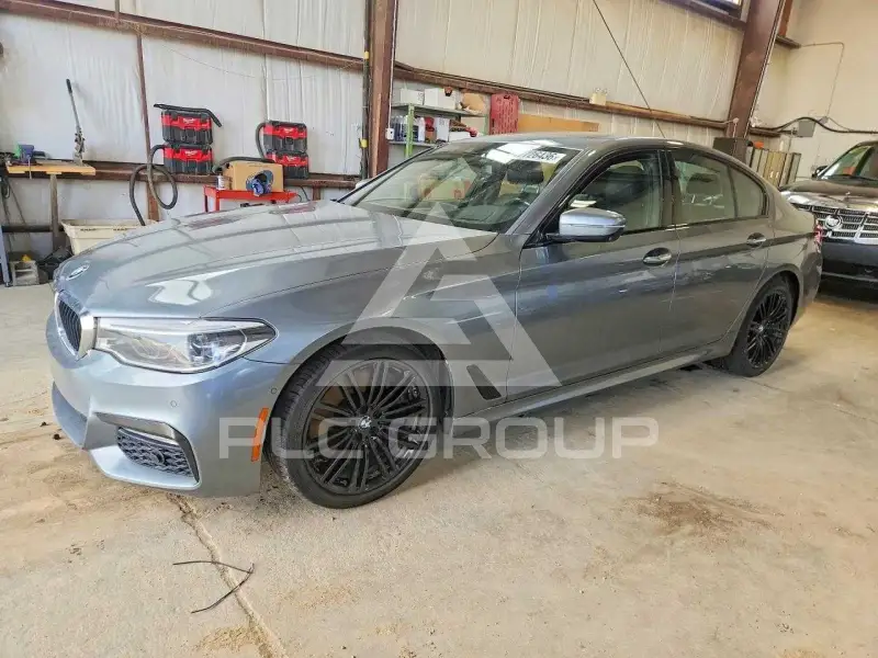 2018 BMW 540 фото