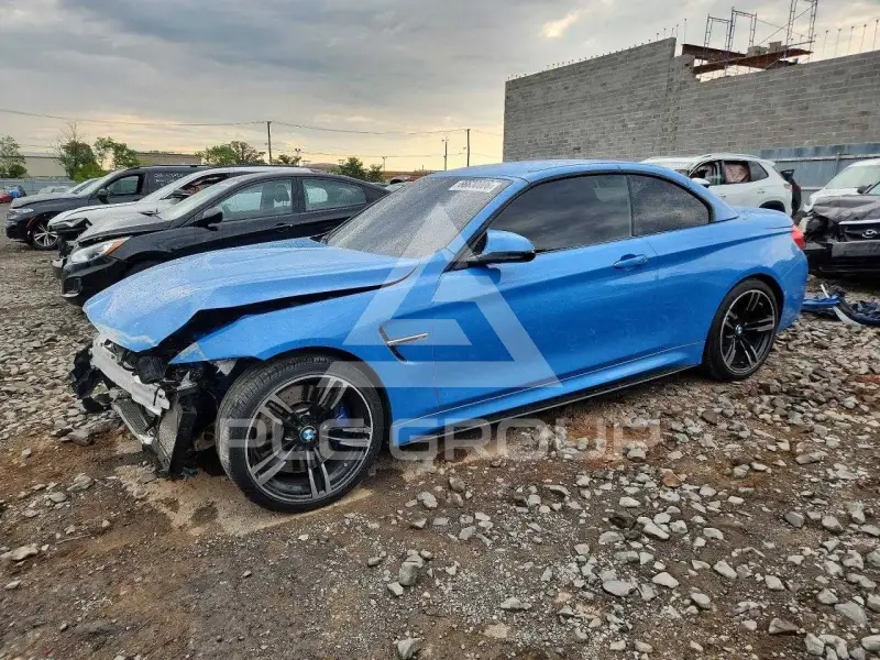 2018 BMW M4 photo