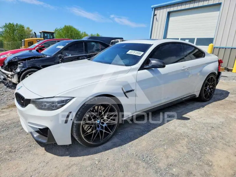 2018 BMW M4 photo