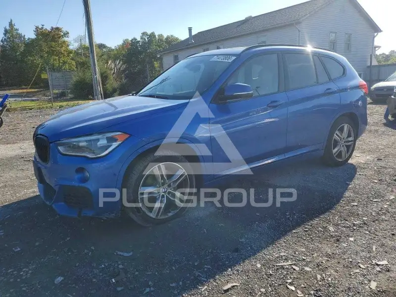 2018 BMW X1 фото