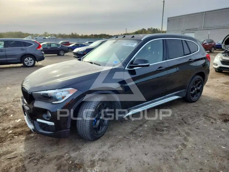 2018 BMW X1 фото
