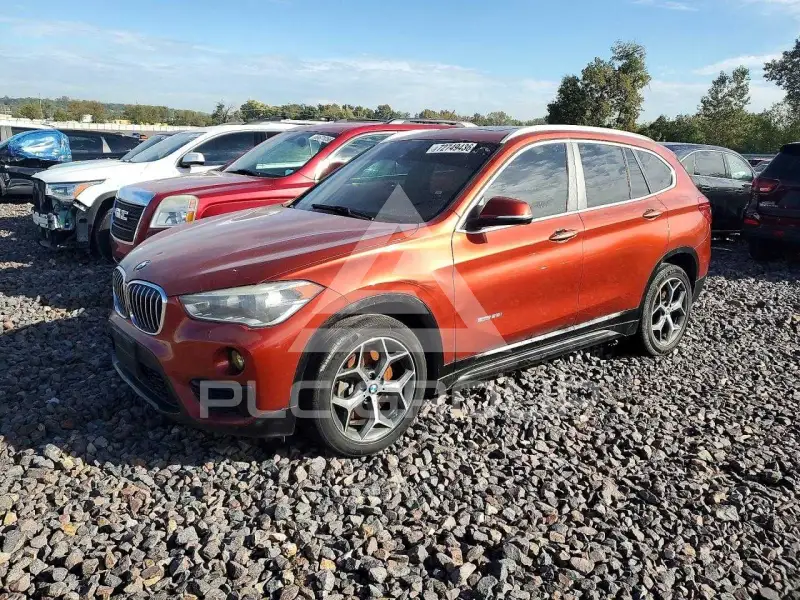 2018 BMW X1 фото